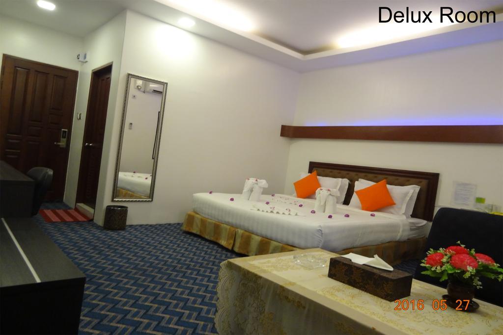 Perfect Hotel Mandalay Exteriér fotografie
